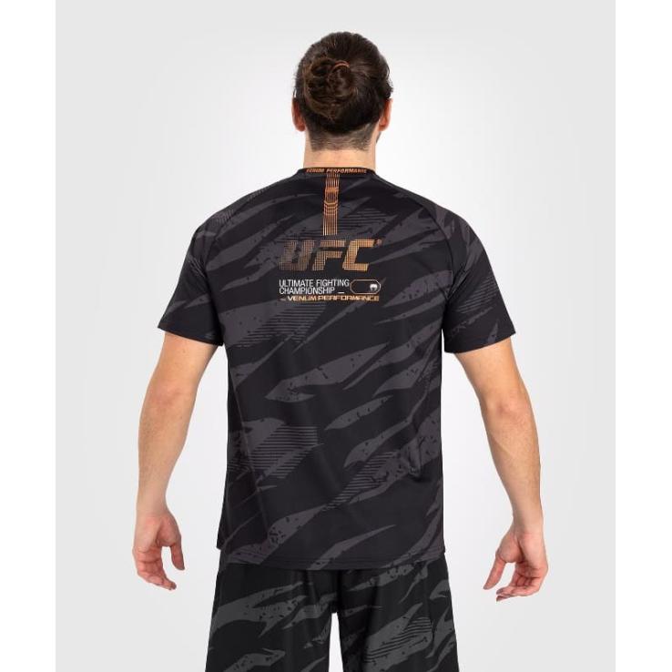Dry Tech UFC By Adrenaline T-shirt met korte mouwen - stedelijke camouflage