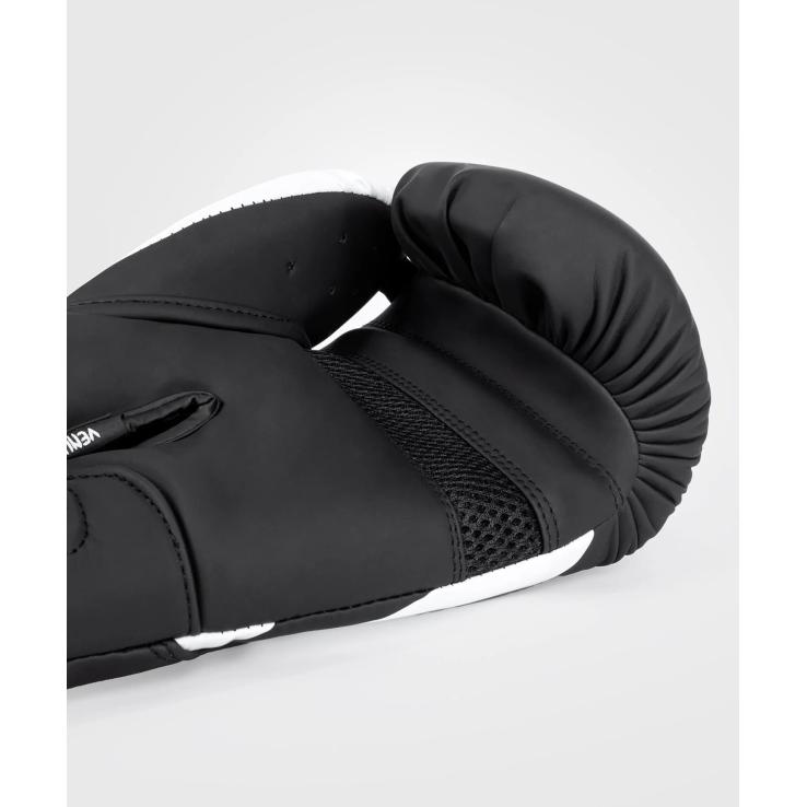 Venum Challenger 4.0 bokshandschoenen zwart/wit